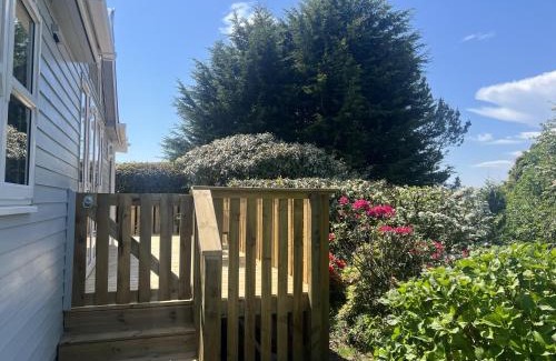 Rockcliffe Casa | Holly Blue - Cosy wooden lodge Kippford