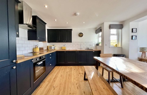 Helston Cabaña | Holly Cottage @ Arrowan Common Farm