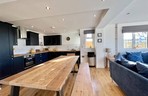 Helston Cabaña | Holly Cottage @ Arrowan Common Farm