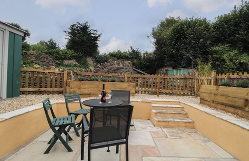 Brympton Casa | HOLLY COTTAGE, pet friendly, character holiday cottage in West Coker