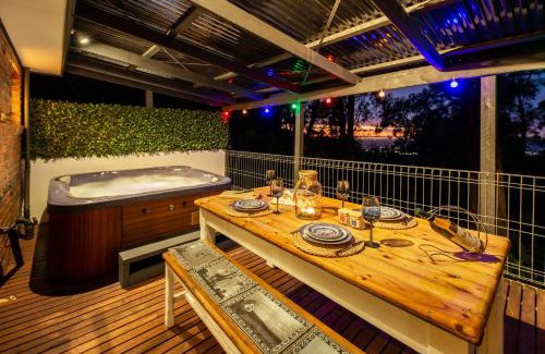 Kalorama Cabina | Holly Lodge
