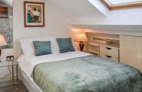 Beverley Casa | Holly's Apartment