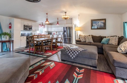 Tillamook Casa | Holly's house