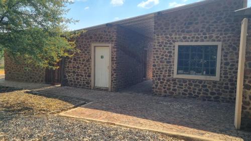 Hartbeespoort Otro | HOLLYBROOKE ADVENTURE FARM Campsites