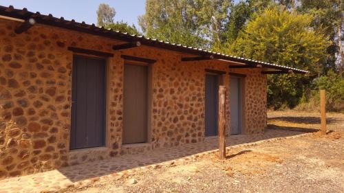 Hartbeespoort Otro | HOLLYBROOKE ADVENTURE FARM Campsites