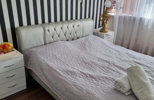 Luton Casa | Hollybush Private House