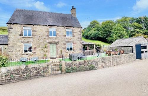 Leek Casa | HollyDale