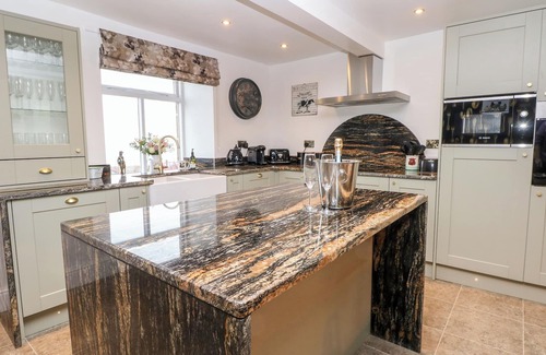 Leek Cabaña | Hollydale