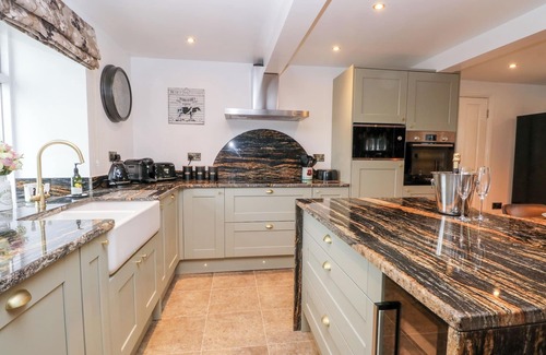 Leek Cabaña | Hollydale