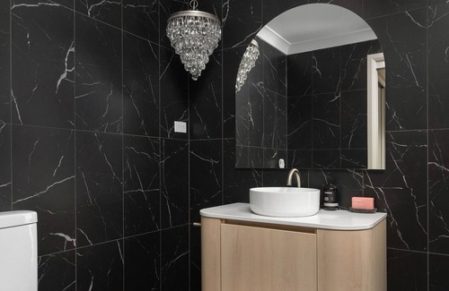 Burradoo Casa | Hollydale. Peaceful. Contemporary. Luxe