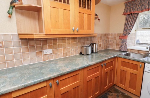 Akeld Cabaña | HOLLYHOCK, family friendly, character holiday cottage in Wooler