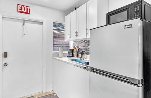 Little Ranches Casa | Hollywood Beach Boutique Vacation Studio LB4