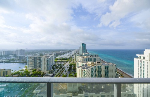 Hollywood South Central Beach Apartamento | Hollywood Beach Condos