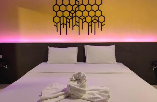 Danok Hotel | Hollywood Dannok Hotel