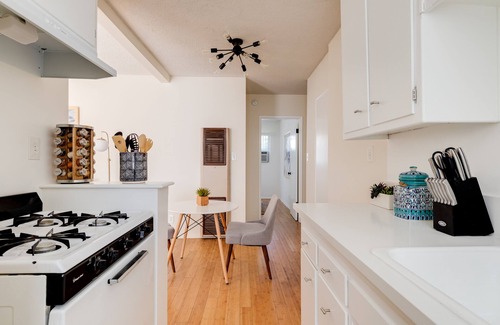 Beachwood Canyon Apartamento | Estilo de vida de Hollywood Hills bajo el letrero de Hollywood