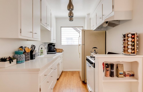 Beachwood Canyon Apartamento | Estilo de vida de Hollywood Hills bajo el letrero de Hollywood