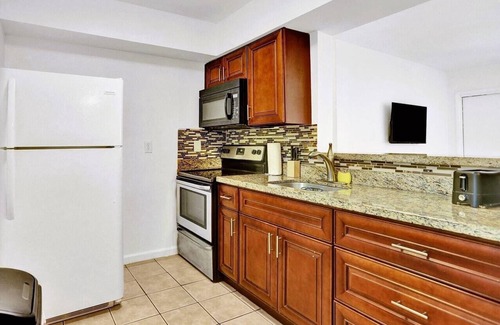 North Beach Apartamento | Hollywood Studio Near Boardwalk Free Parking