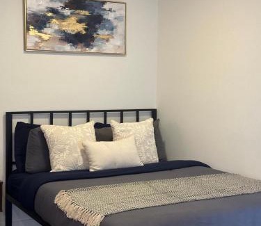 Little Armenia Apartamento | Hollywood Universal Studios Apartment FREE parking