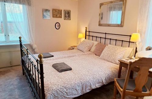 Bodafors Apartamento | Holmåkra long stay by House Viola, 3 bedroom entire house in Bodafors, sleeps 7
