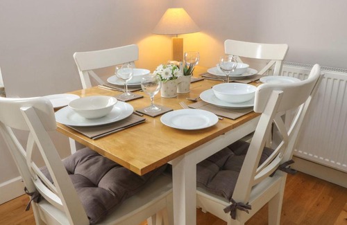 Honley Casa | Holmdale Cottage