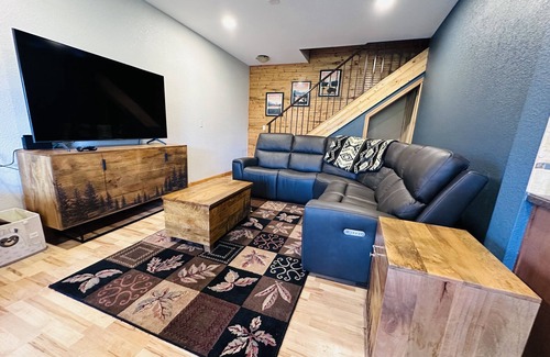 Wolf Creek Cabina | Holter Lake Cabin Getaway