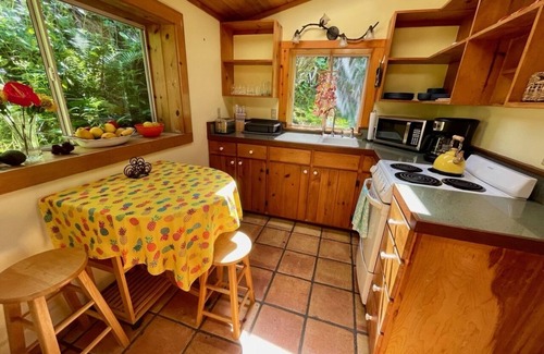 Holualoa Apartamento | Holualoa Garden Studio-SPRING AND SUMMER SPECIALS!!!