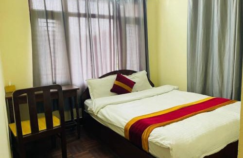 Thamel Cama Y Desayuno | Holy Land Hotel Nepal