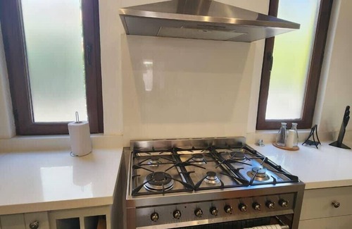 Cachagua Casa | HOM | Casa con Piscina y Parrilla Casapueblo 8PAX