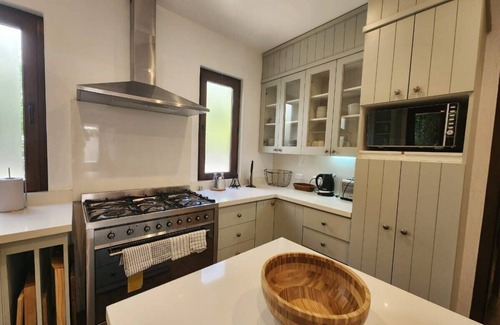 Cachagua Casa | HOM | Casa con Piscina y Parrilla Casapueblo 8PAX