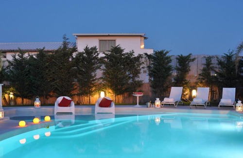 Pantanagianni-pezze Morelli Villa | Homerez - Espaciosa villa a 350 m de la playa para 8 pers. con piscina y terraza