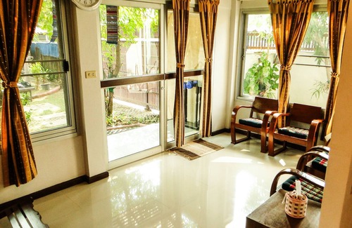 Chiang Mai Casa | Hom Kamhin - Una casa de familia local en Chiangmai