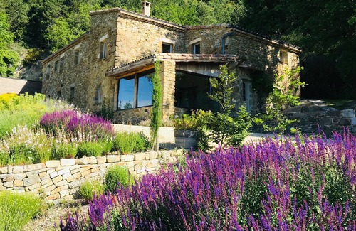 Teyssieres Casa | Homanie Drôme provencal