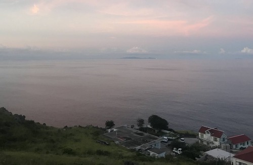Windward Side Casa | Home a way from home in the Unspoiled queen of the Caribbean.