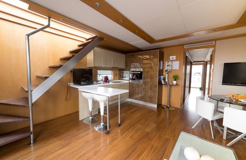 Torrevieja Alquiler De Eote | Home Aboard - Casa Flotante confort, experiencia y lujo.