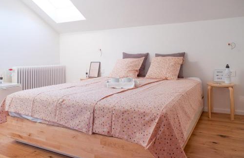 Zasip Apartamento | HOMe apartments & Yoga studio