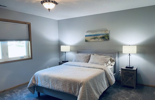 Detroit Lakes Casa | Home at Long bridge in Detroit Lakes near WE Fest, Golf, the famous DL beach.