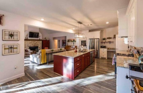Waco Casa | Home At The Bluffs