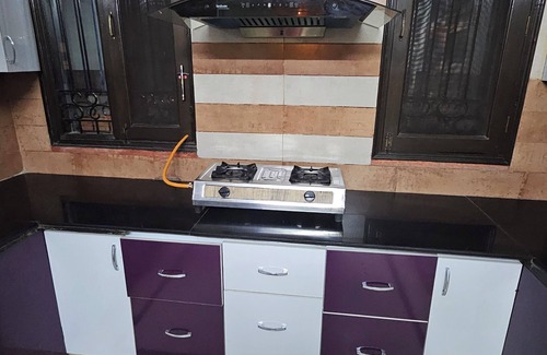 Punjabibagh Apartamento | Home Away: A Spacious Abode