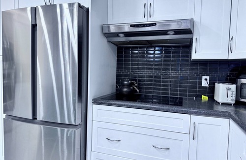Upper Lonsdale Casa | Home Away from Home OCEAN view