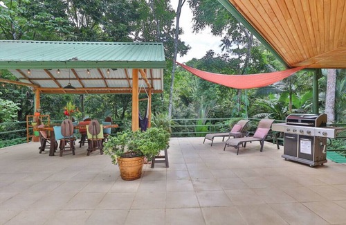 Valle Pura Vida Villa | Home away from Home 3 bed/2 bath