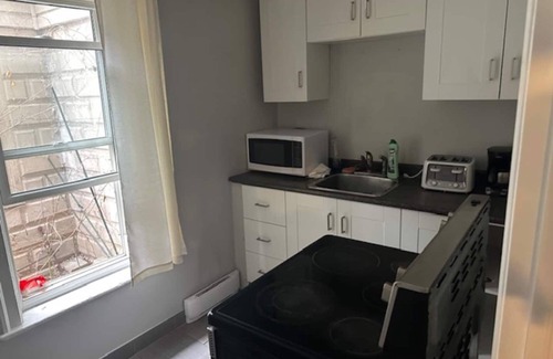Downtown Niagara Falls Casa | Home Away From Home 2BD by TIG Management