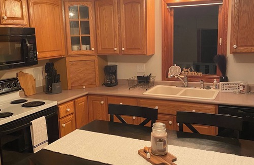 Darlington Casa | Home away from home right off the trail between Mineral Point and Darlington