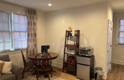 Falls Church Apartamento | Home Away From Home in Falls Church