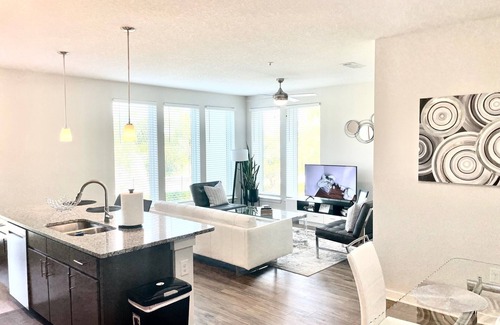 Baymeadows Casa | Home Away From Home