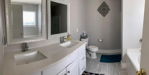 Kingwood Casa | Home Away From Home 10-minutes IAH airport-Hospital-malls-Restaurants