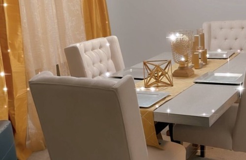 Lisle Casa | Home away from home🏡 2 bedrm and 1.5 bathrooms . Where 🐶 are welcome