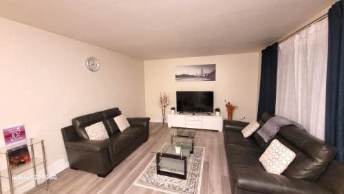 Fort Gary Casa | Home away from home - 6 bedroom fantastic bungalow