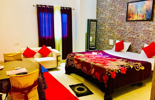 Nawada Hotel | HOGAR LEJOS DE HOGAR-Atithi Devo Bhava