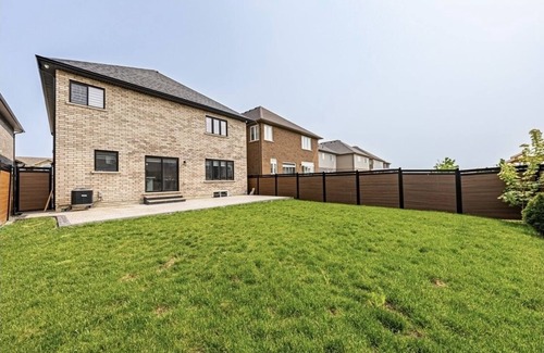 Hamilton Casa | Home Away from Home