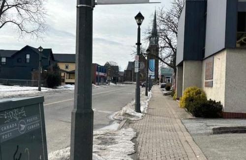 Downtown Niagara Falls Casa | Home Away From Home 2bd